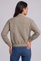 Cazadora bomber de cuadros Nora